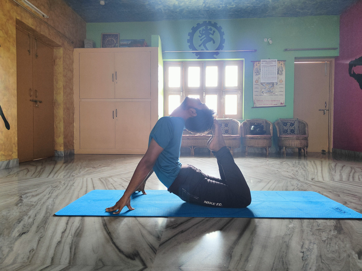 Yoga for Mental Health and Happiness by Teacher Rishi Ranjan of Rishi Yoga School Ranchi India Ayurveda Yoga World